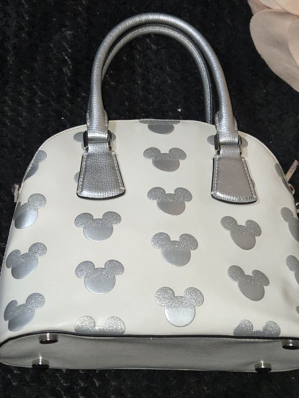 Kate Spade 🩶🤍🖤Limited Edition🖤🤍🩶 DISNEY PARKS Mickey Mouse Dome Satchel - Picture 10 of 14
